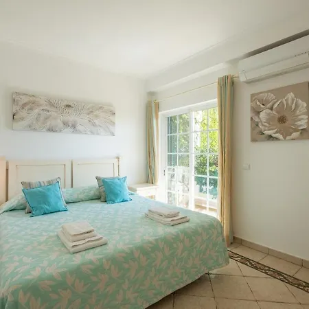 Villa Praia Da Luz 23 By Destination Algarve Alagoas