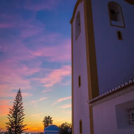 Praia Da Luz 23 By Destination Algarve Villa *